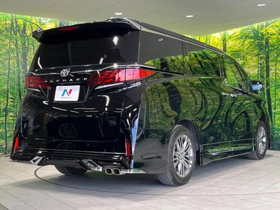 صورة 77 لـ 2024 Toyota ALPHARD