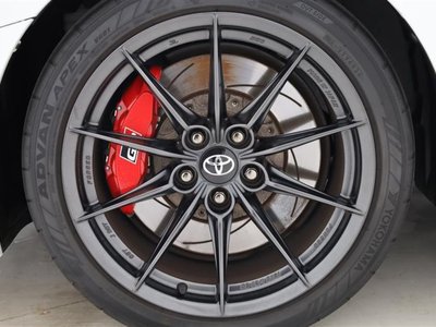 صورة 11 لـ 2025 Toyota GR COROLLA