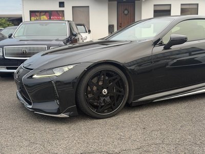2017 Lexus LC photo 12