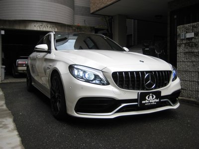 2019 Mercedes-BENZ C-CLASS AMG — фото 3