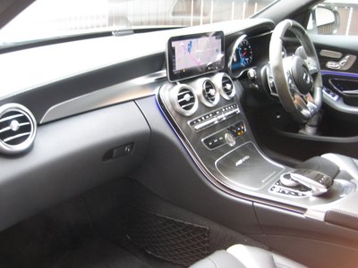 2019 Mercedes-BENZ C-CLASS AMG — фото 10