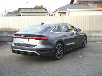 صورة 5 لـ 2025 AUDI A6 SPORTBACK E-TRON
