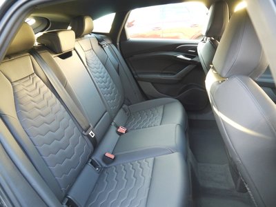 صورة 11 لـ 2025 AUDI A6 SPORTBACK E-TRON