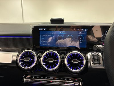 2026 Mercedes-BENZ GLB photo 14