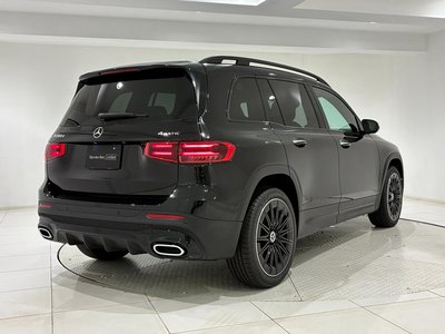 2026 Mercedes-BENZ GLB photo 3