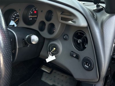 1998 Toyota SUPRA — миниатюра 39