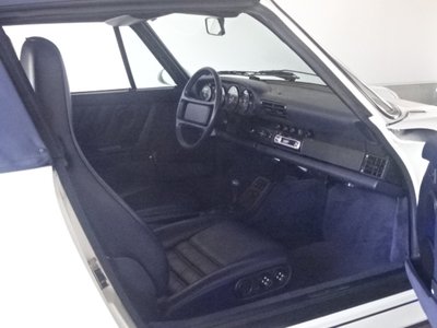 صورة مصغرة 21 لـ 1991 Porsche 911