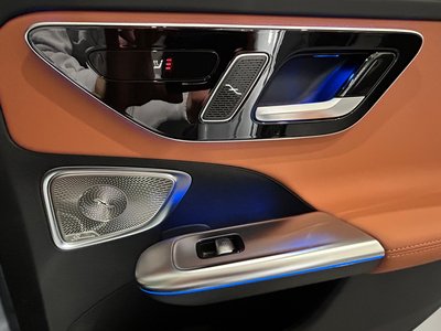 2026 Mercedes-BENZ C-CLASS AMG thumbnail 32