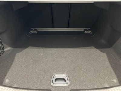 2026 Mercedes-BENZ C-CLASS AMG photo 9