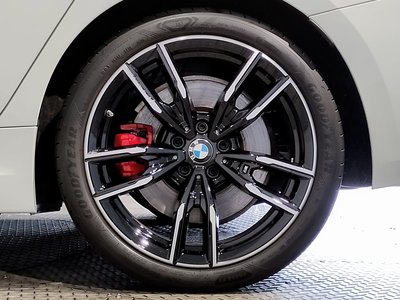 2025 BMW 3 SERIES photo 16