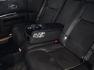 2016 ROLLS-ROYCE GHOST thumbnail 41