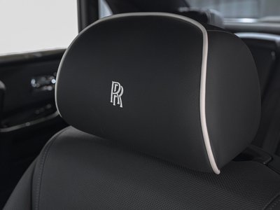 2016 ROLLS-ROYCE GHOST thumbnail 18