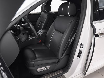 2016 ROLLS-ROYCE GHOST thumbnail 31