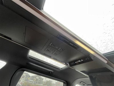 2025 Toyota VELLFIRE — фото 10