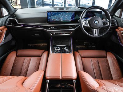2023 BMW X7 — фото 3