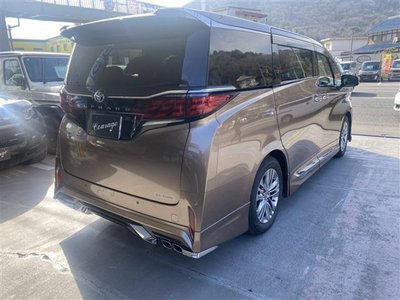 2026 Toyota ALPHARD 照片 12