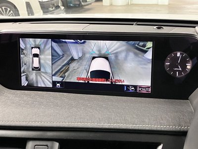 2019 Lexus UX 照片 2