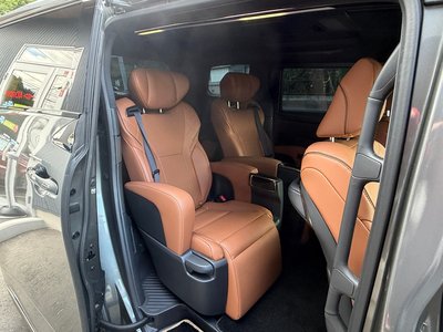 صورة 19 لـ 2025 Toyota VELLFIRE