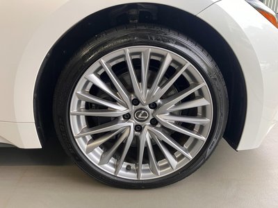 2025 Lexus IS 缩略图 11