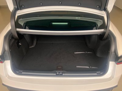 2025 Lexus IS 缩略图 20