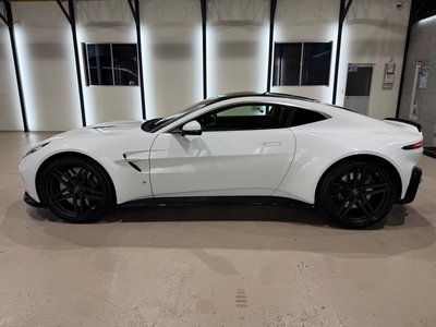 2026 Aston Martin VANTAGE 缩略图 6