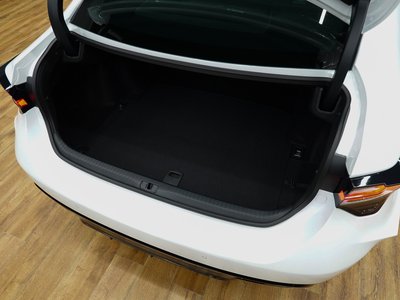 2024 Lexus RC F 缩略图 22