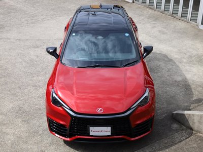 2025 Lexus LBX — миниатюра 33
