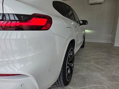 2019 BMW X4 M 照片 24