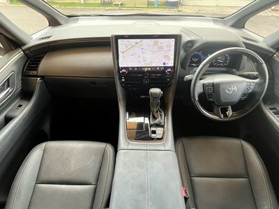 2025 Toyota ALPHARD 照片 38