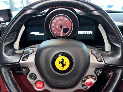 2013 Ferrari 458 SPIDER — миниатюра 18