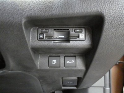 2024 Toyota CROWN SPORT photo 16