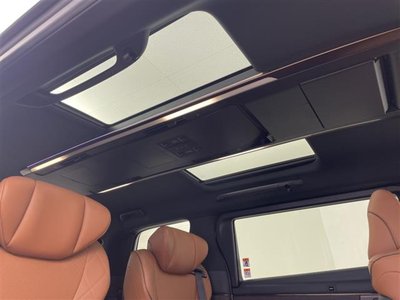 صورة 8 لـ 2025 Toyota VELLFIRE