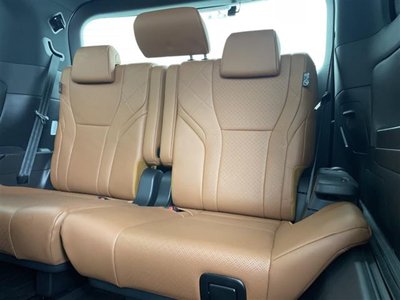 صورة 36 لـ 2025 Toyota VELLFIRE