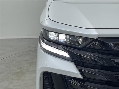 صورة 41 لـ 2025 Toyota VELLFIRE