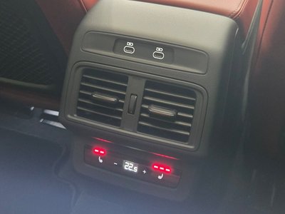 2025 AUDI SQ5 SPORTBACK thumbnail 105