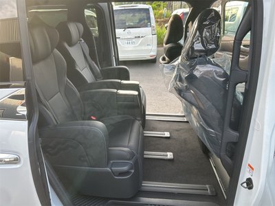 صورة 16 لـ 2025 Toyota ALPHARD