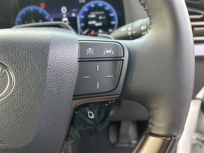 صورة 36 لـ 2025 Toyota ALPHARD