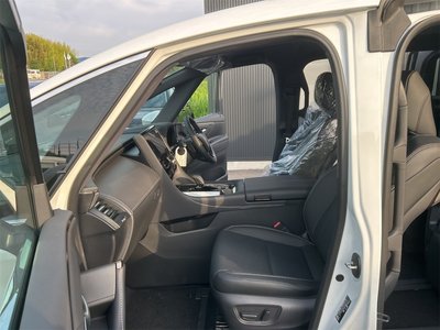 صورة 23 لـ 2025 Toyota ALPHARD