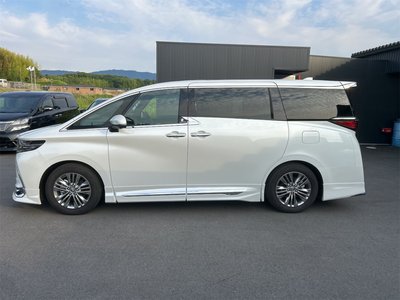 صورة 8 لـ 2025 Toyota ALPHARD