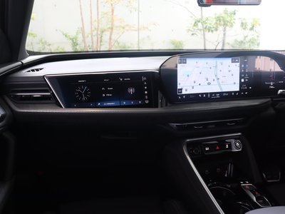 2025 AUDI Q5 thumbnail 53
