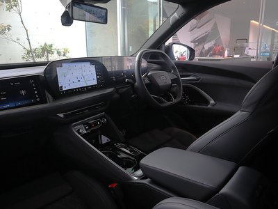 2025 AUDI Q5 thumbnail 52