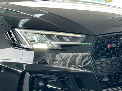 صورة 6 لـ 2020 AUDI RS4 AVANT