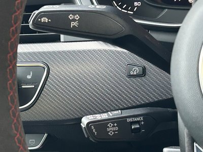 صورة 14 لـ 2020 AUDI RS4 AVANT