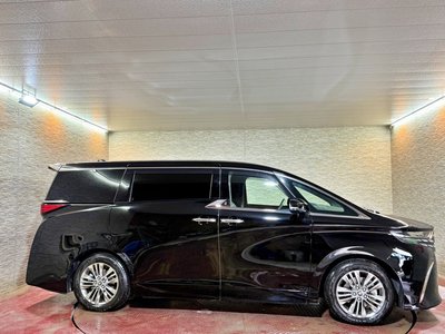صورة 20 لـ 2024 Toyota ALPHARD