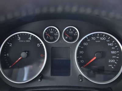 صورة 14 لـ 2001 AUDI AUDI