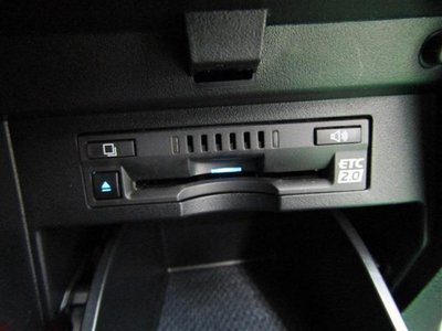 2023 Toyota ALPHARD — фото 30
