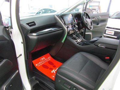 2023 Toyota ALPHARD — фото 44