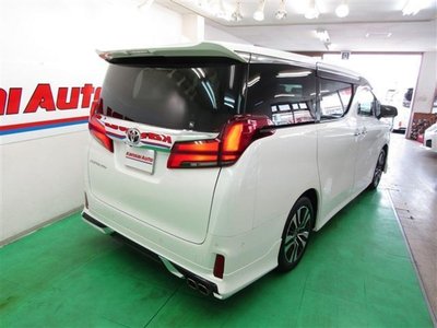 2023 Toyota ALPHARD — фото 6