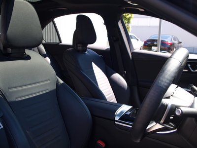 2026 Mercedes-BENZ C-CLASS thumbnail 32