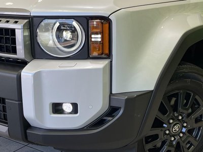 2024 Toyota LAND CRUISER 250 photo 13